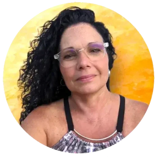 A PROPOS DE L'AUTEUR